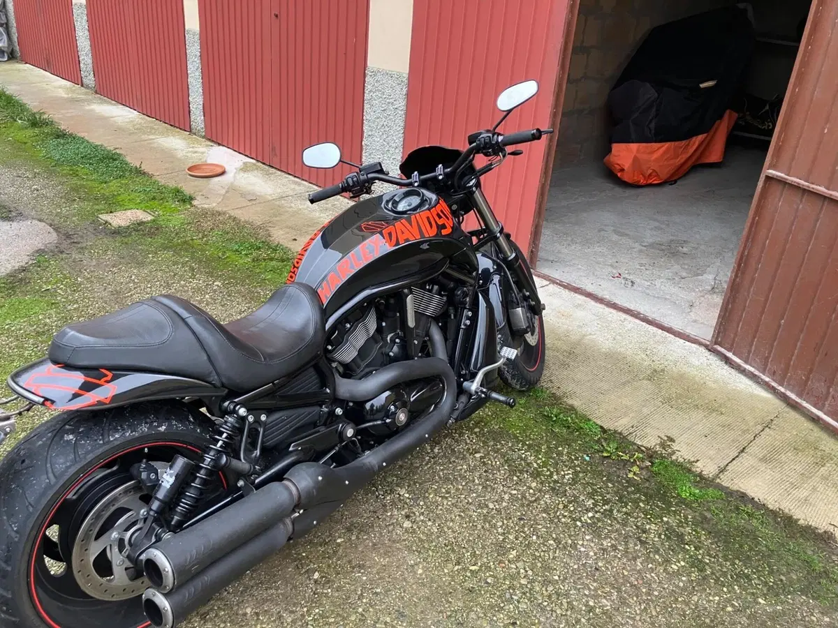 Harley-Davidson 1130 Night Rod Special (2006 - 07) - VRSCDX (3)