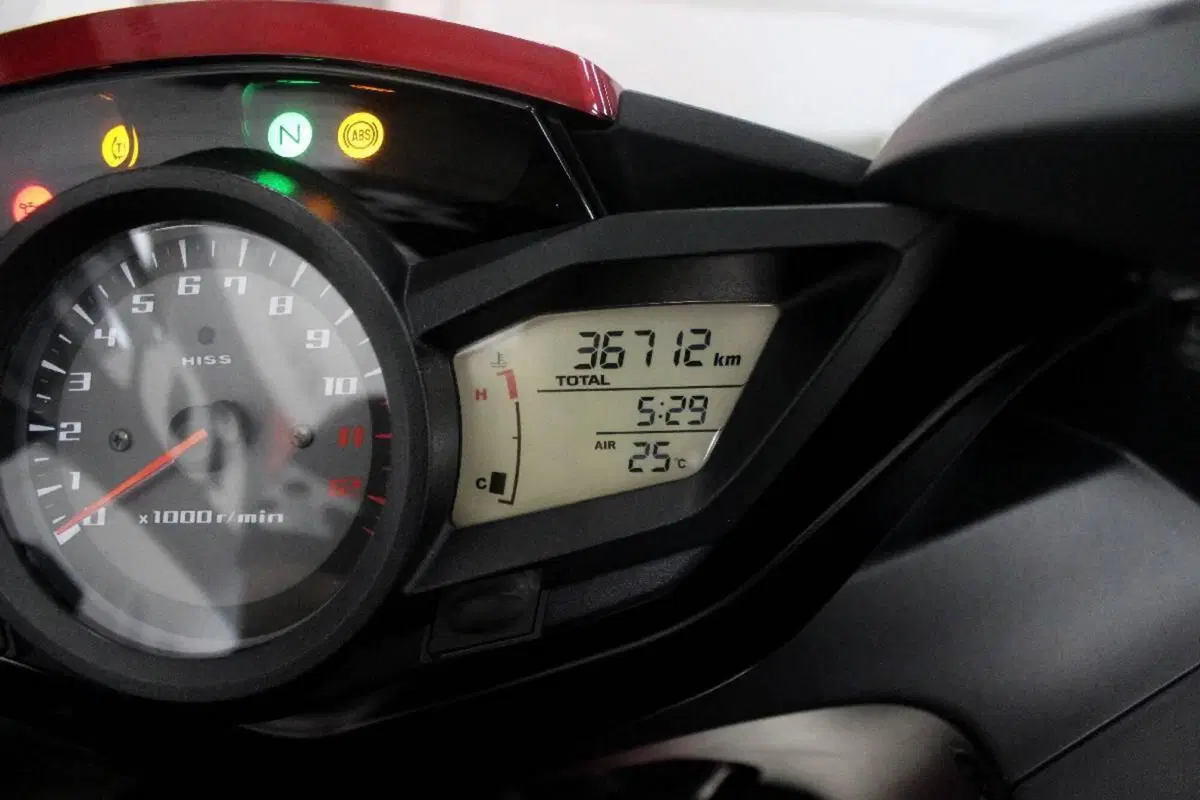 Honda VFR 1200 F ABS (2009 - 16) (6)