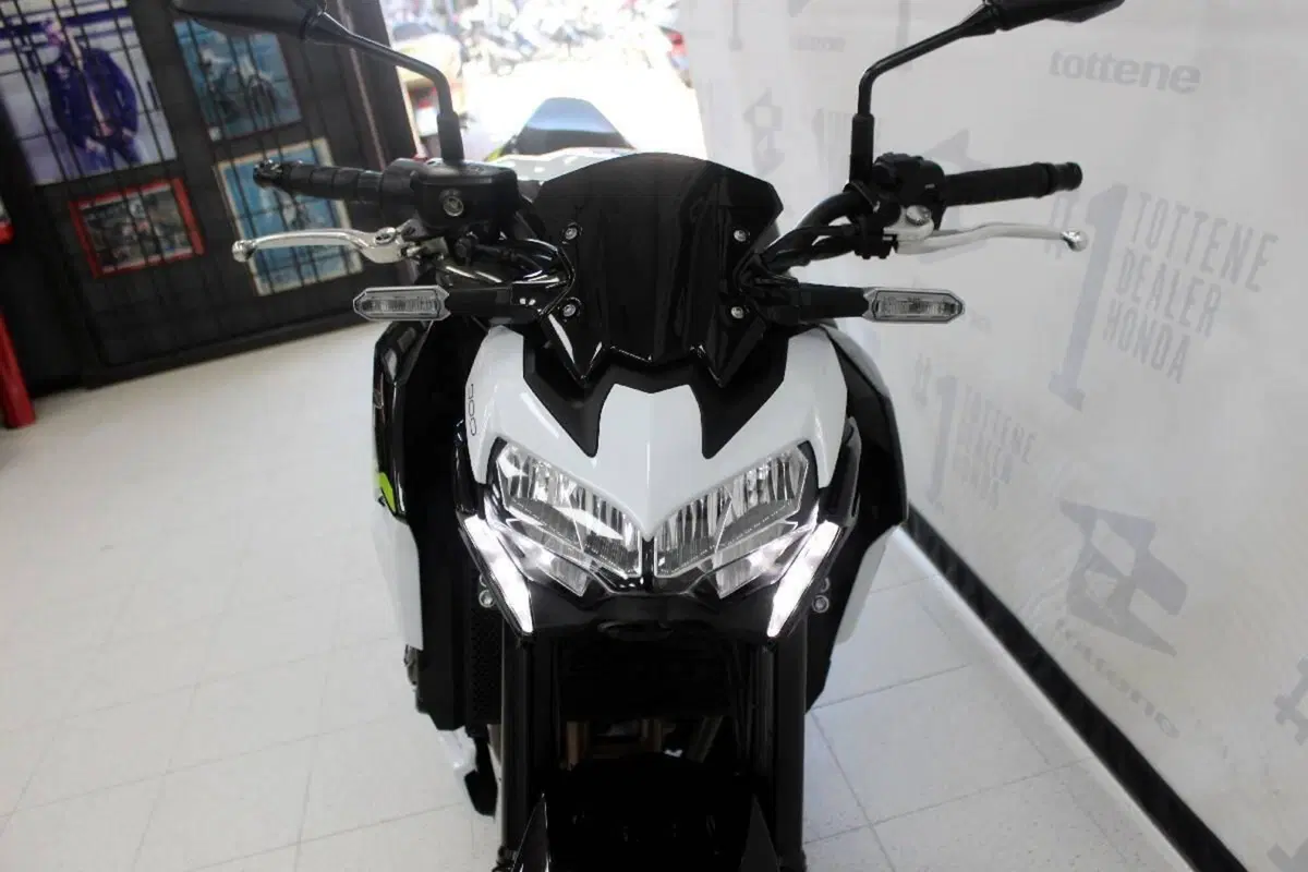 Kawasaki Z 900 A2 (2021 - 24) (4)