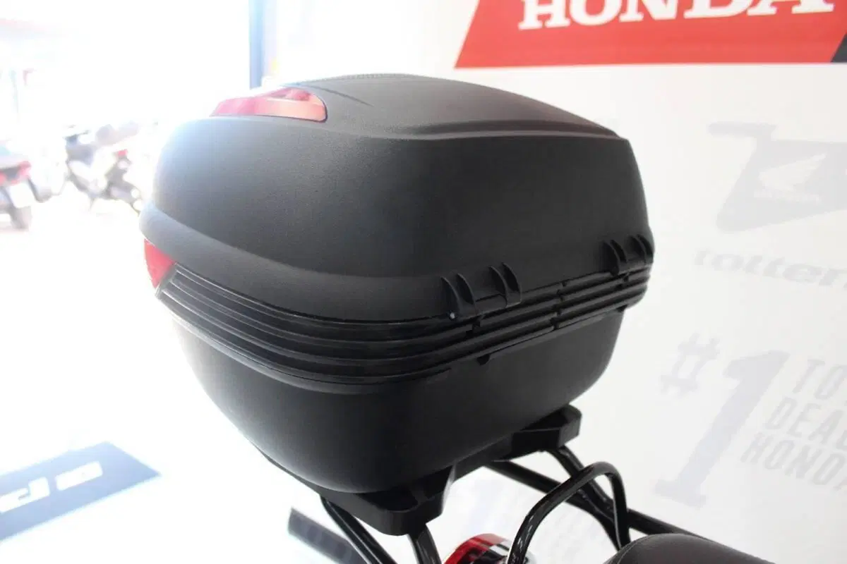 Benelli Imperiale 400 (2021 - 25) (5)