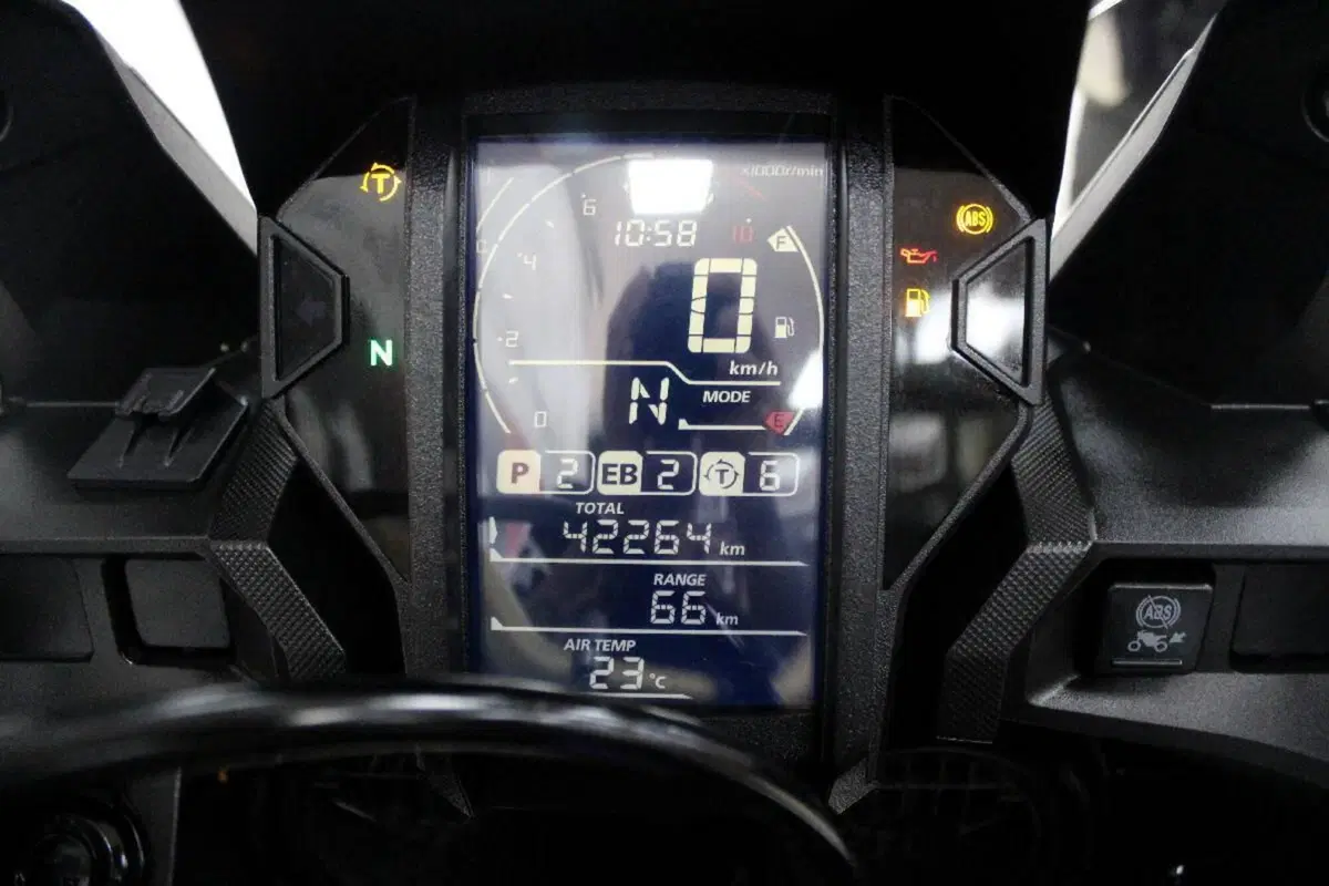 Honda Africa Twin CRF 1000L Adventure Sports (2018 - 19) (11)