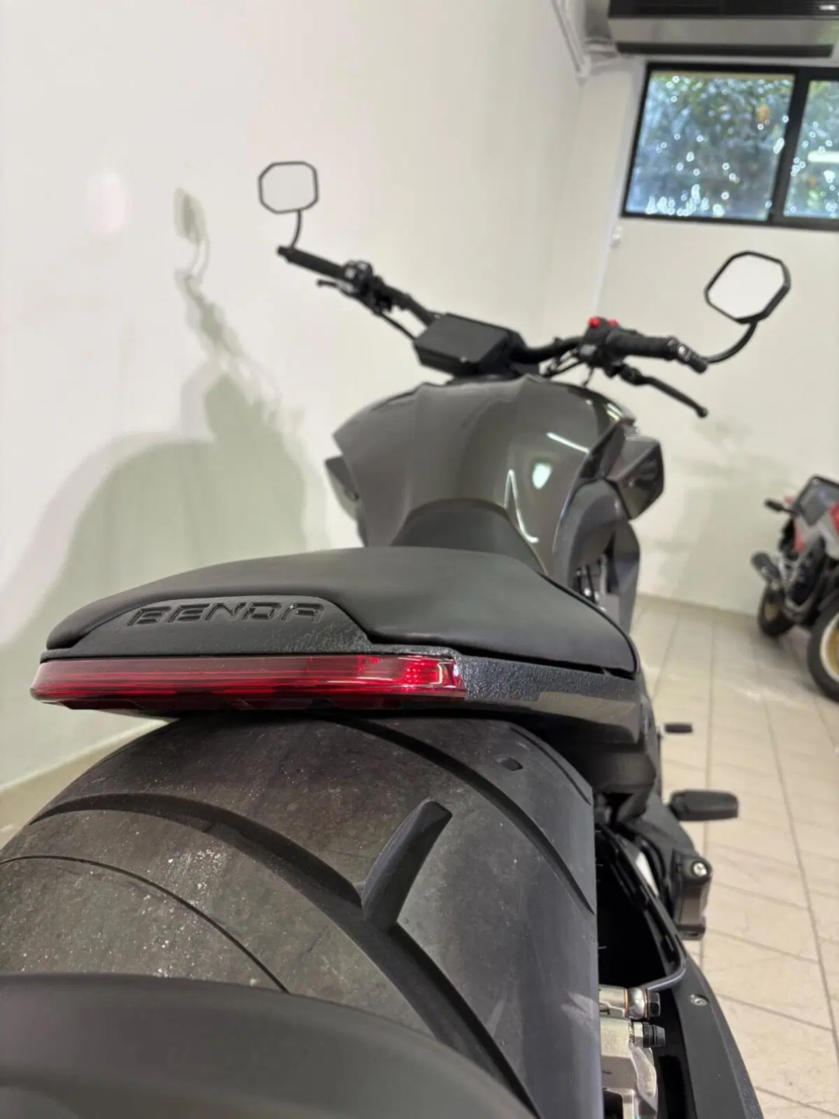 Benda Motorcycles LFC 700 Pro (2026) (4)