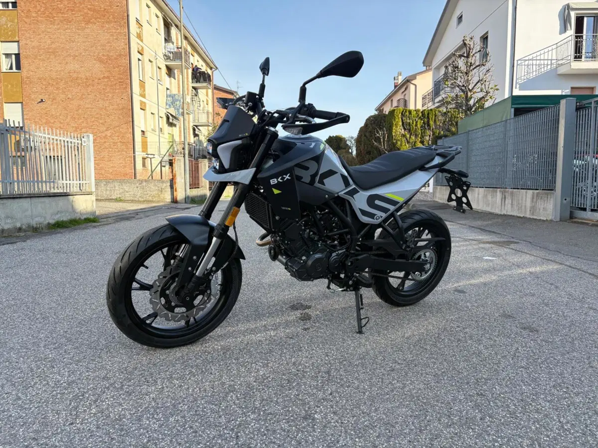 Benelli BKX 125 S (2026) (3)