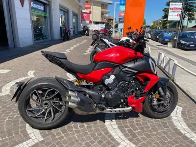 Ducati Diavel V4 (2023 - 26) usata