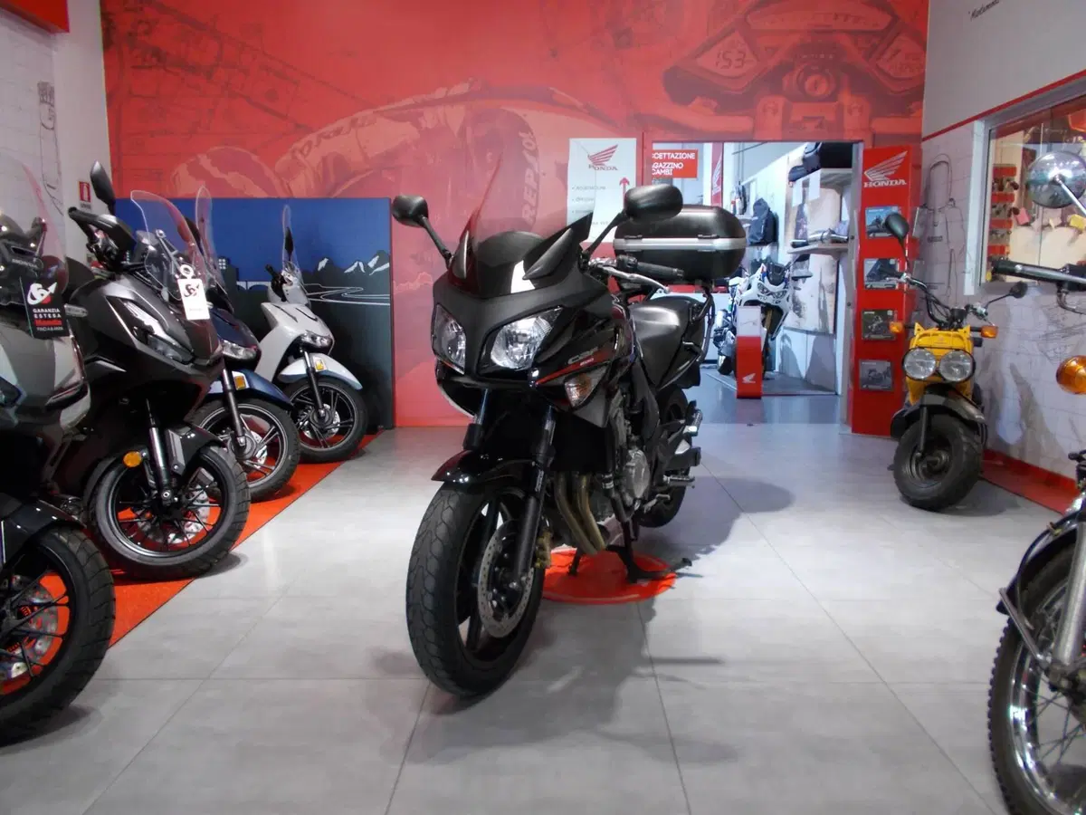 Honda CBF 600 S ABS (2012) (4)