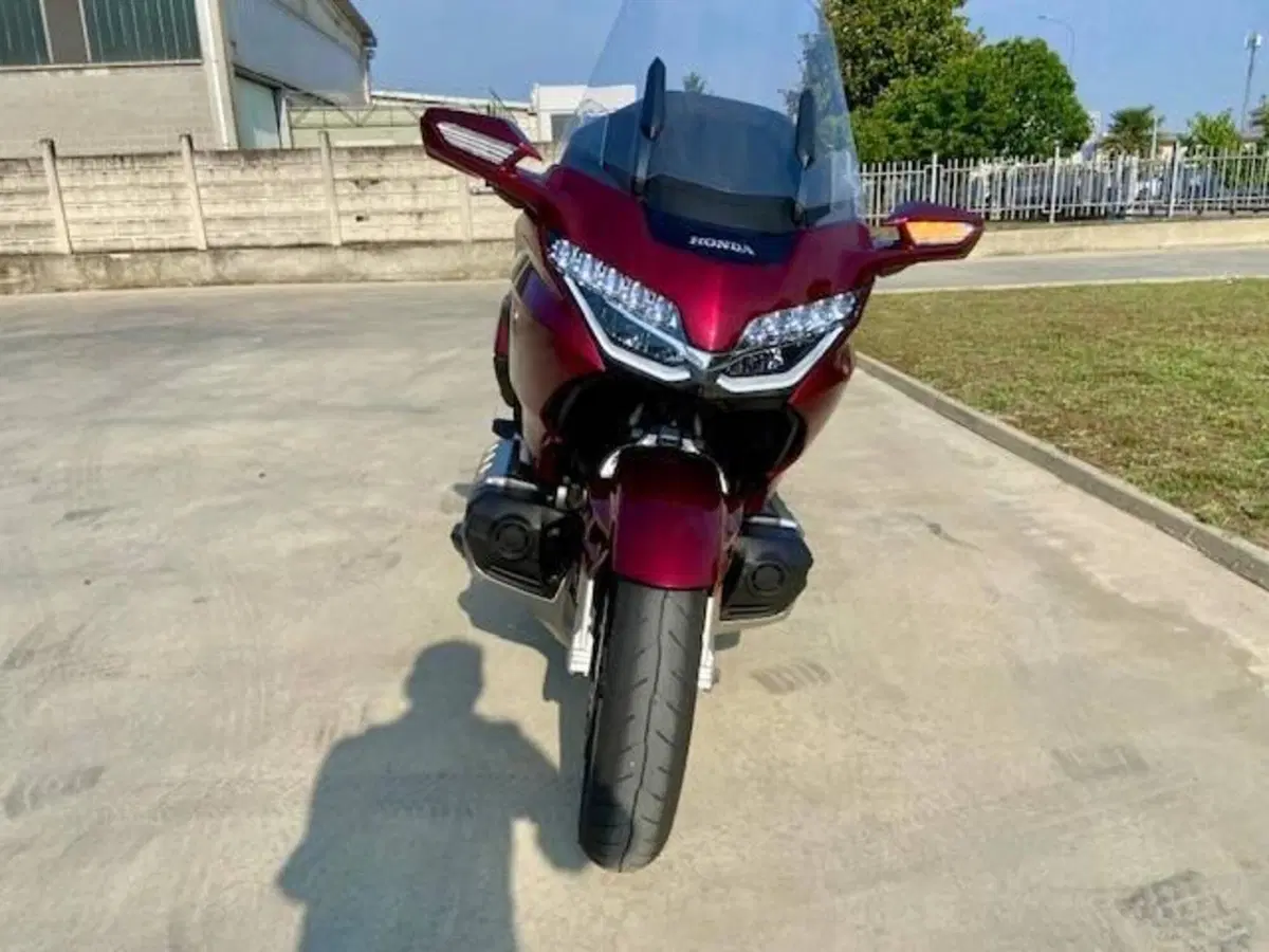 Honda GL 1800 Gold Wing Tour (2018 - 20) (3)