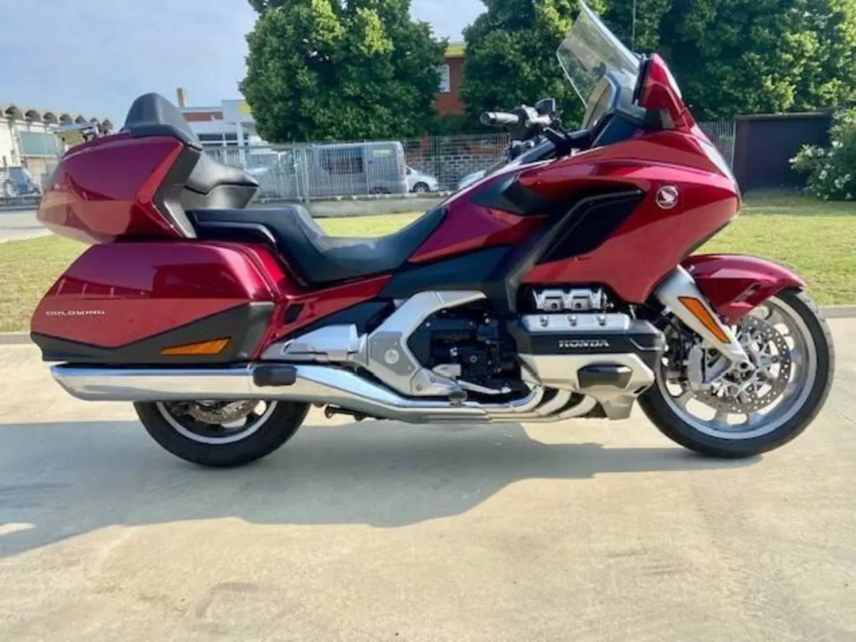 Honda GL 1800 Gold Wing Tour (2018 - 20) (5)