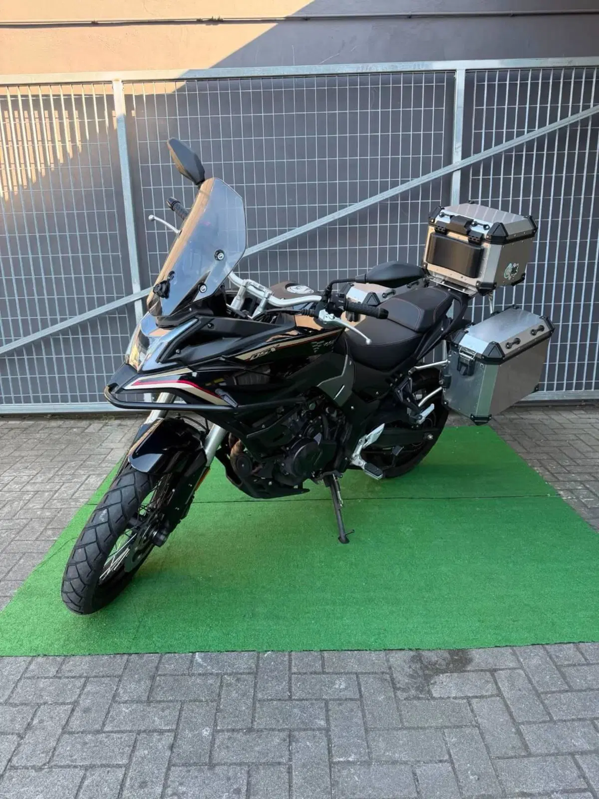 Voge Valico 500DSX (2021 - 24) (3)