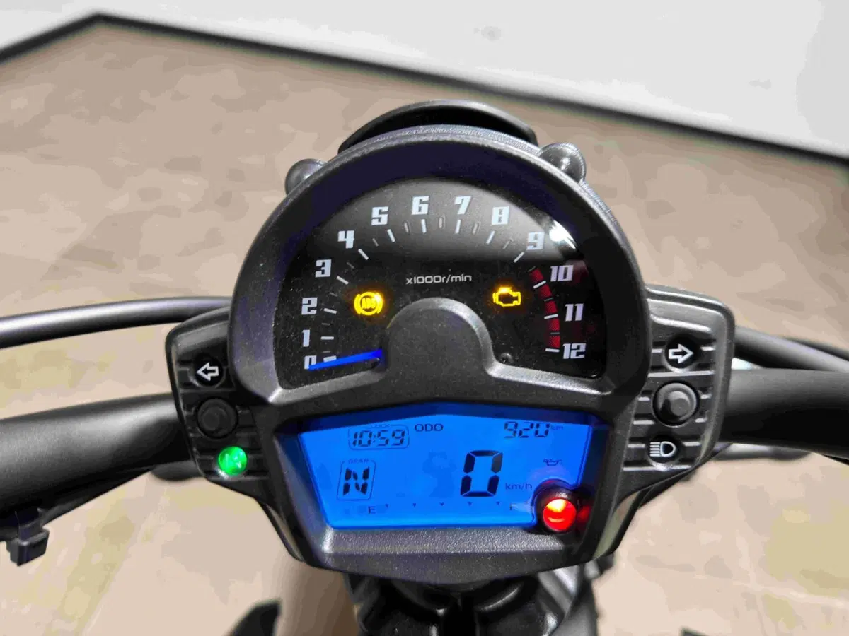 Kawasaki Vulcan S (2025 - 26) (5)