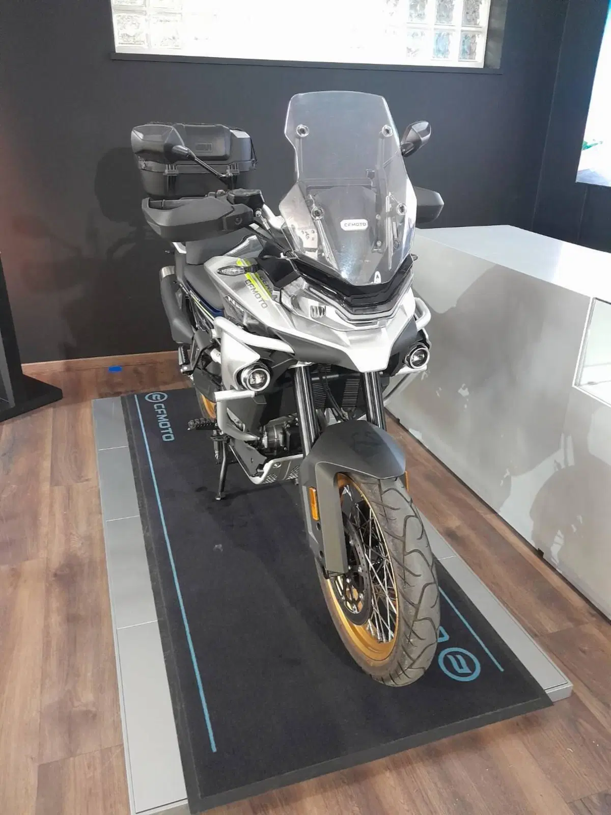 CFMOTO 800MT Touring (2022 - 26) (9)