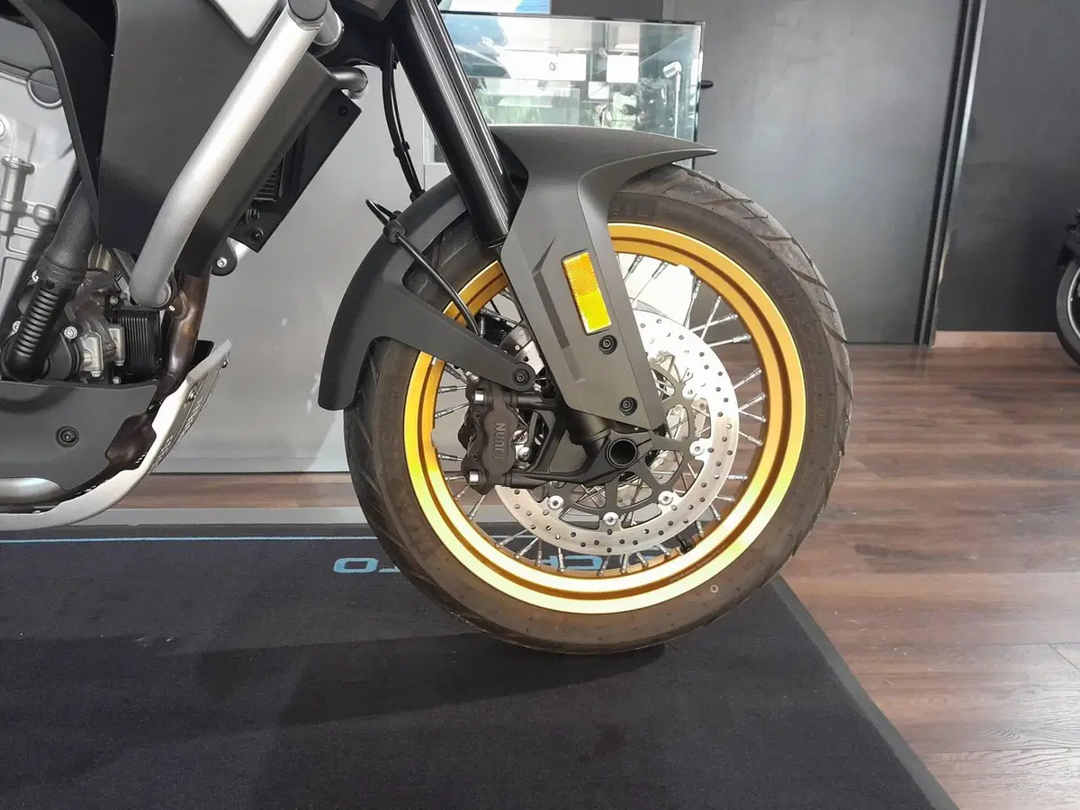 CFMOTO 800MT Touring (2022 - 26) (11)