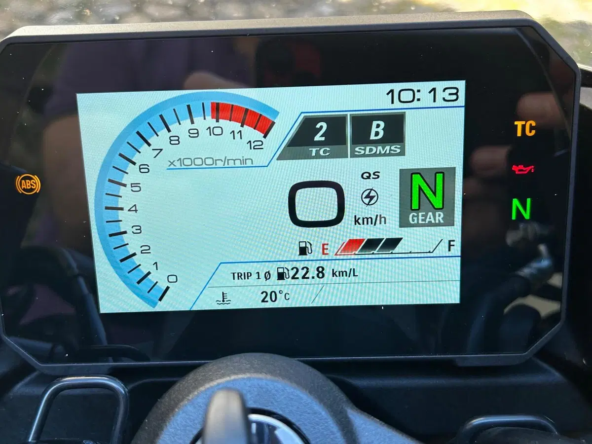 Suzuki GSX-8TT (2025 - 26) (5)