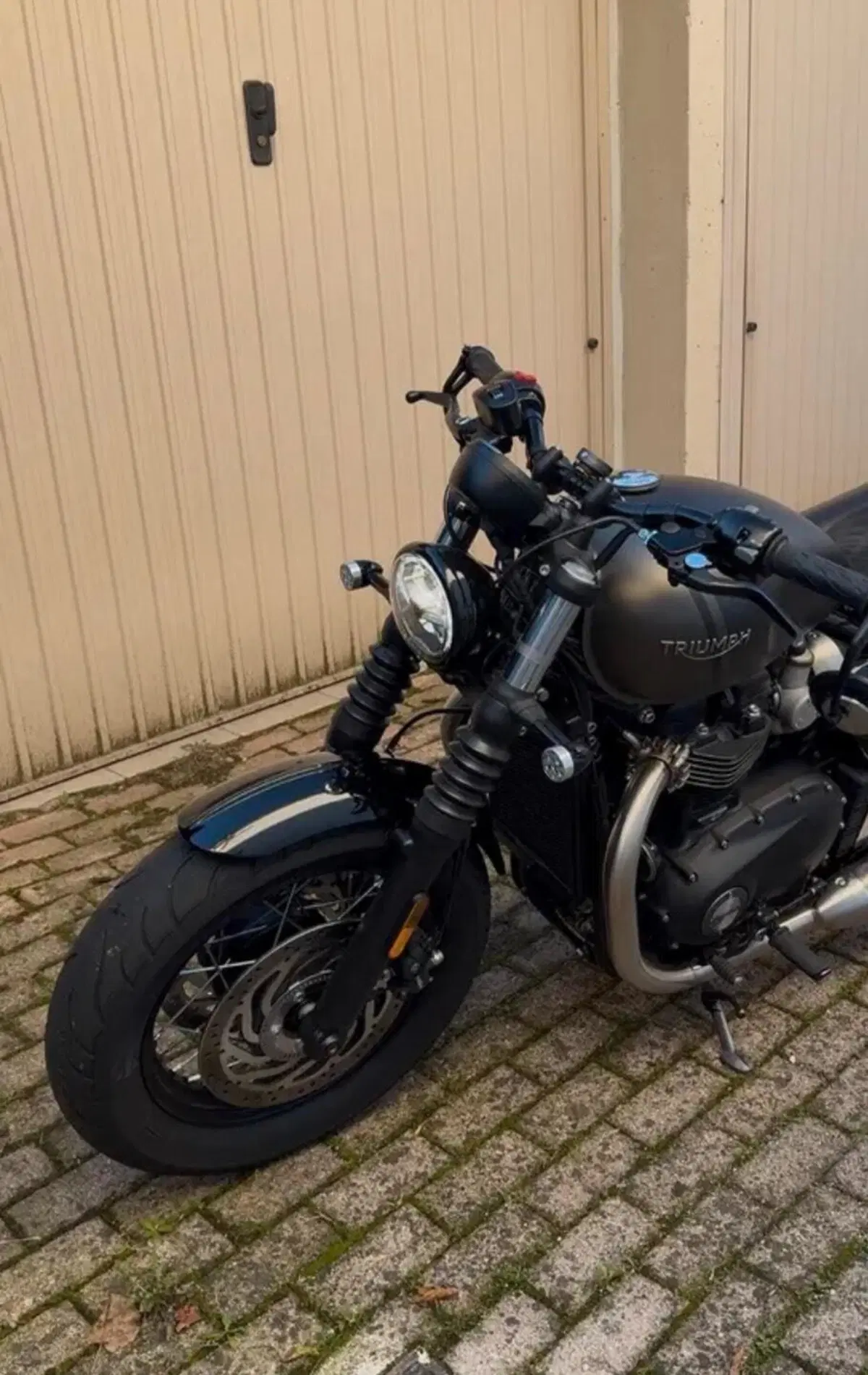 Triumph Bonneville Bobber Black 1200 (2018 - 20) (5)