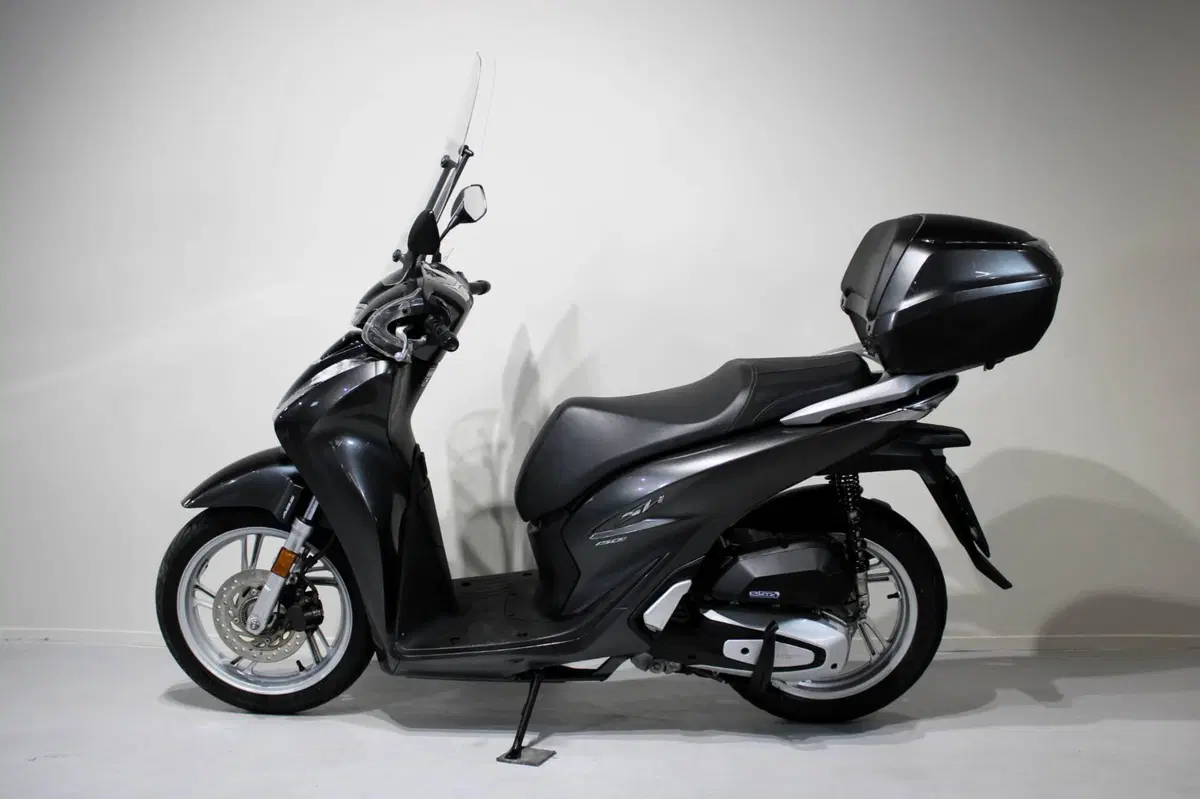 Honda SH 150i (2020 - 23) (4)