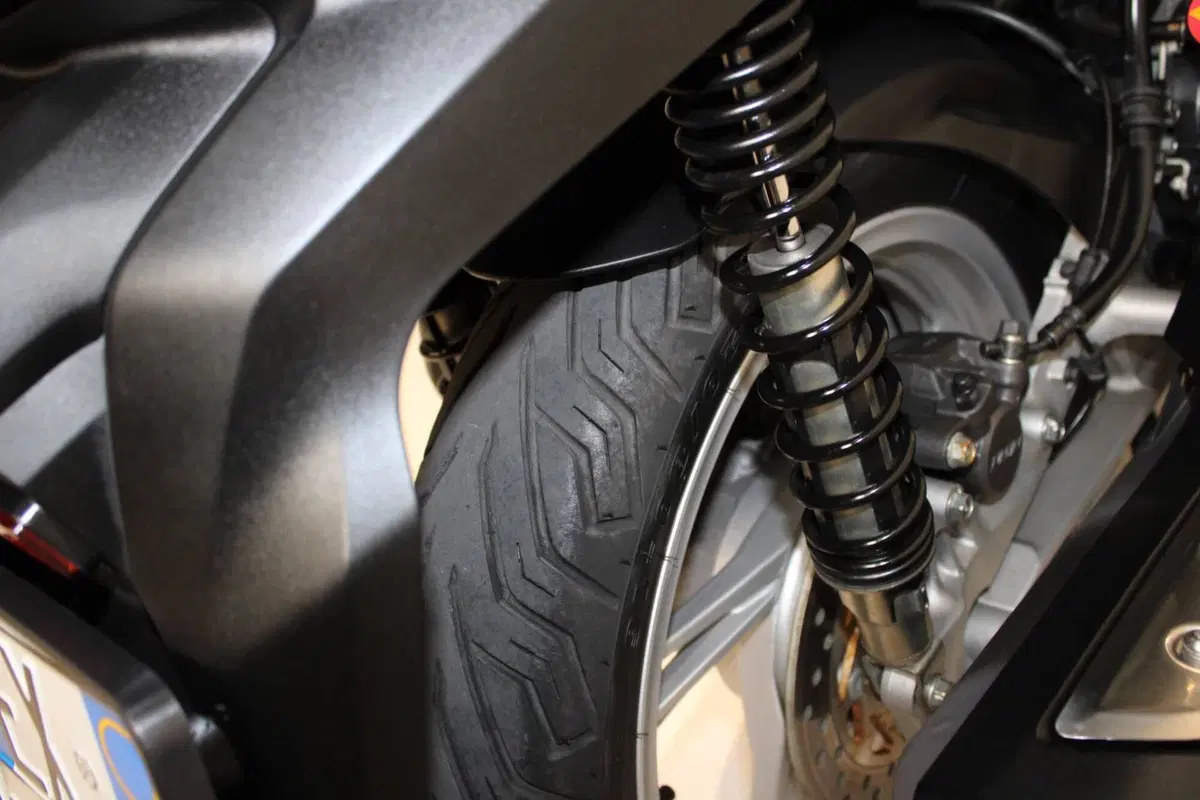 Honda SH 150i (2020 - 23) (7)