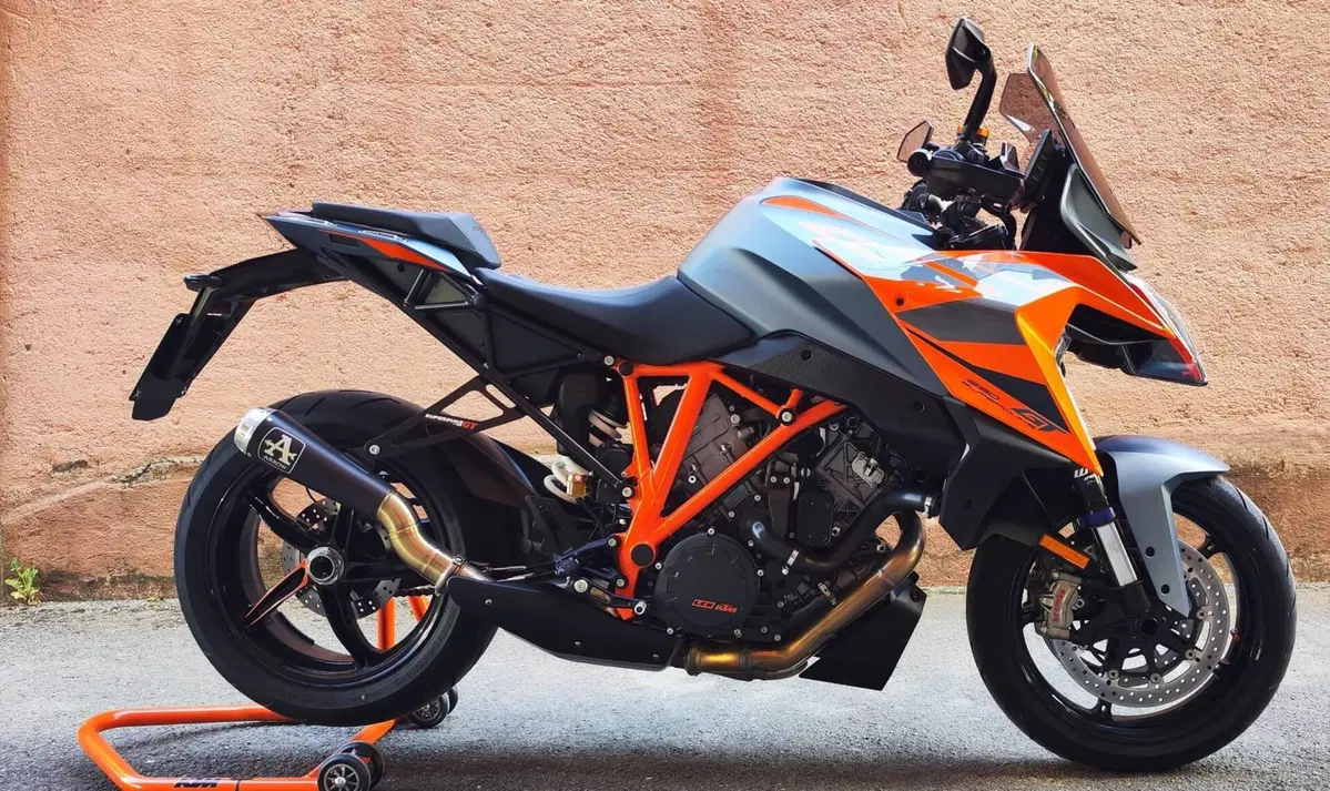 KTM 1290 Super Duke GT (2022 - 25)