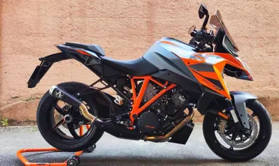 KTM 1290 Super Duke GT (2022 - 25) usata
