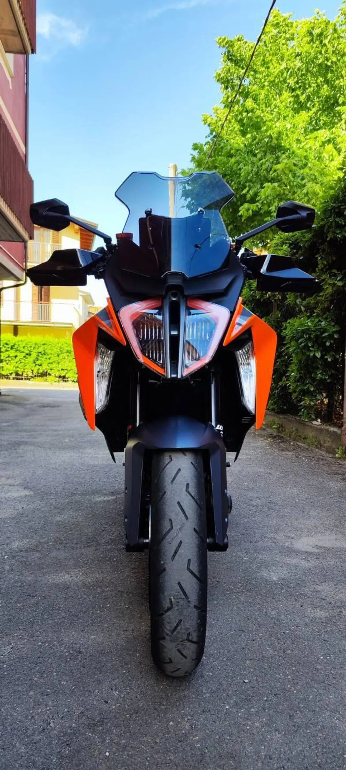 KTM 1290 Super Duke GT (2022 - 25) (4)
