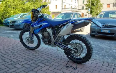 Yamaha WR 250 F (2007) usata