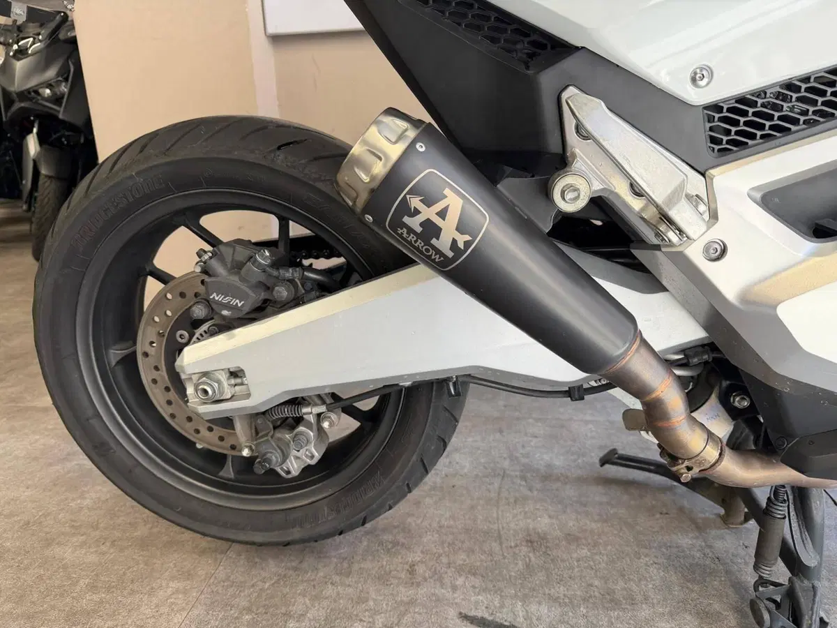 Honda Forza 750 DCT (2021 - 24) (4)