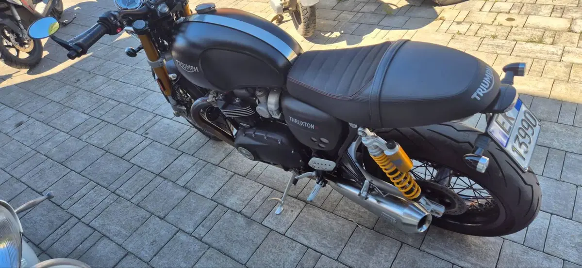 Triumph Thruxton 1200 R (2017 - 20) (9)