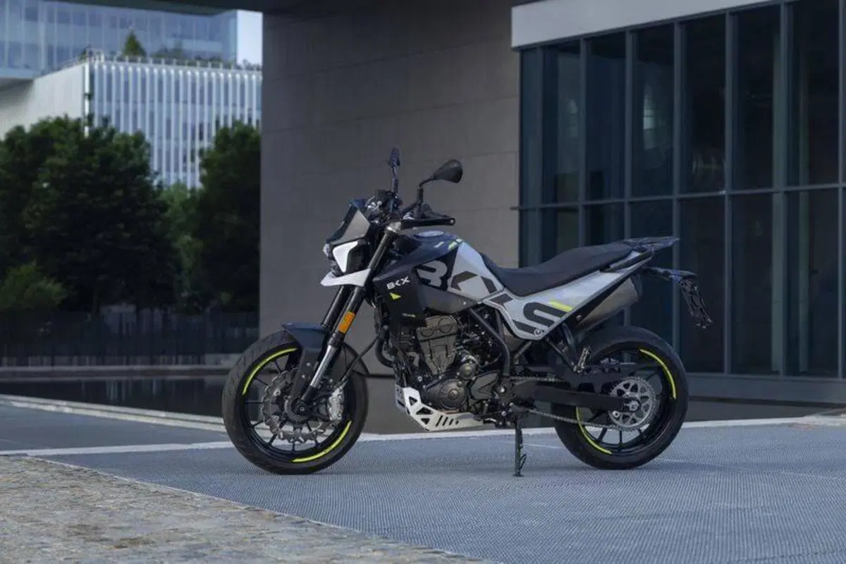 Benelli BKX 300 S (2026) (2)