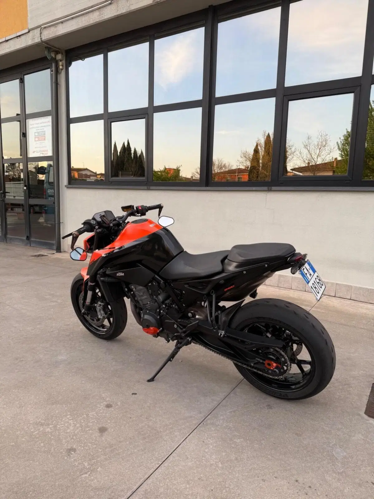 KTM 890 Duke (2021 - 23) (3)