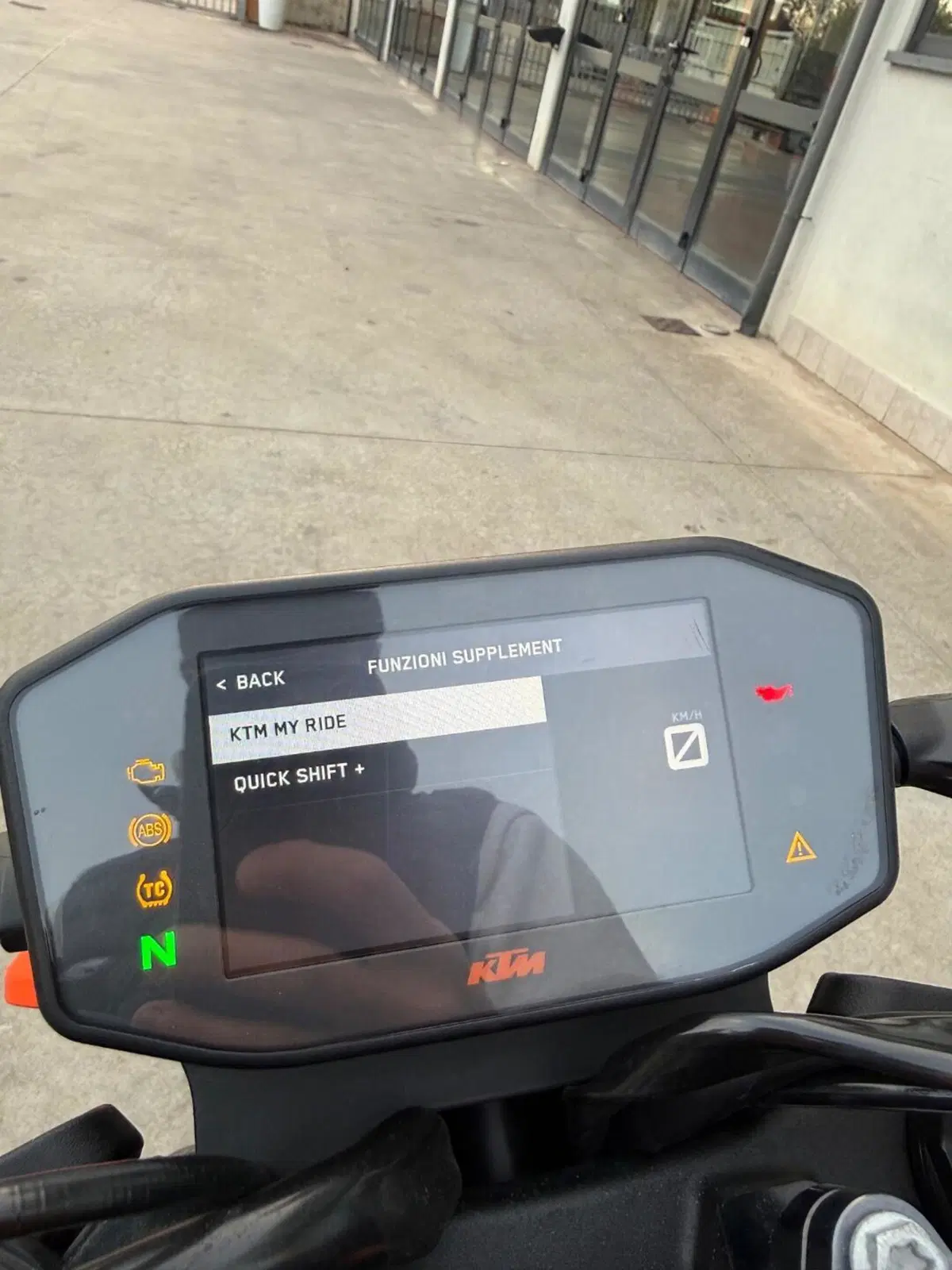 KTM 890 Duke (2021 - 23) (7)