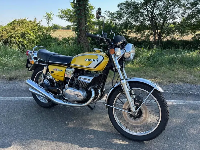 Suzuki GT 380