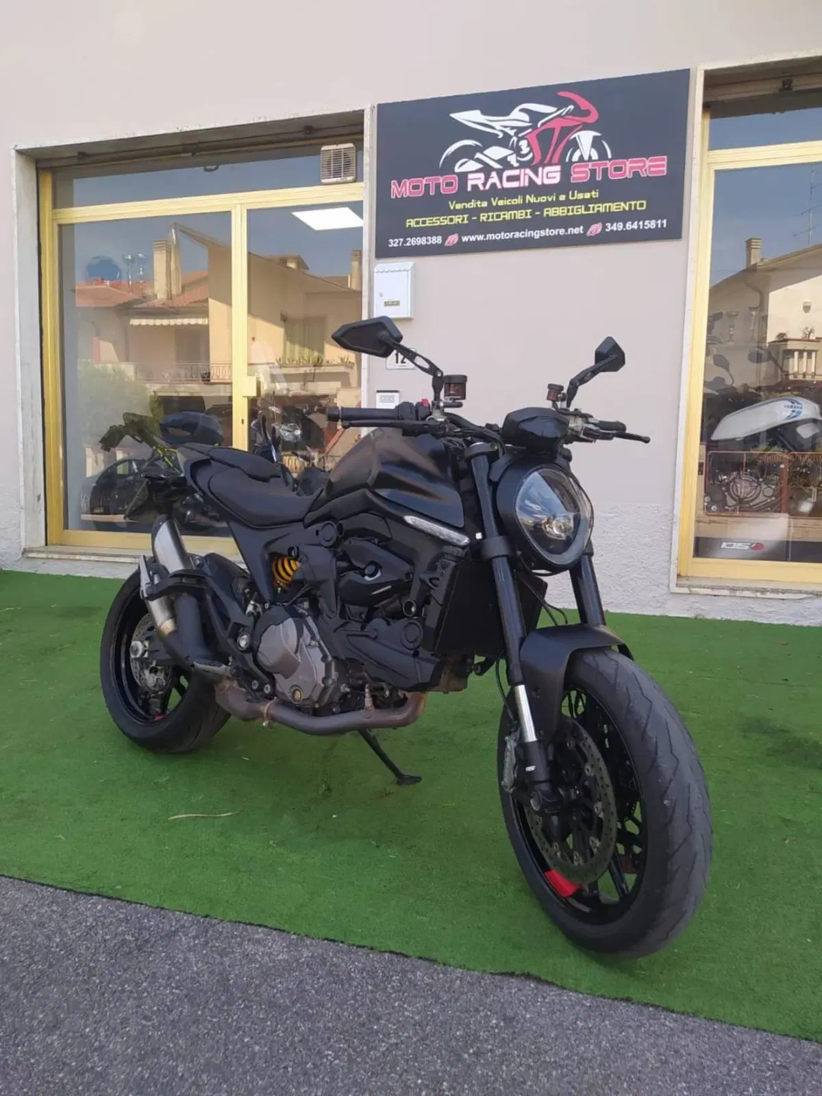 Ducati Monster 937 (2021 - 25) (2)