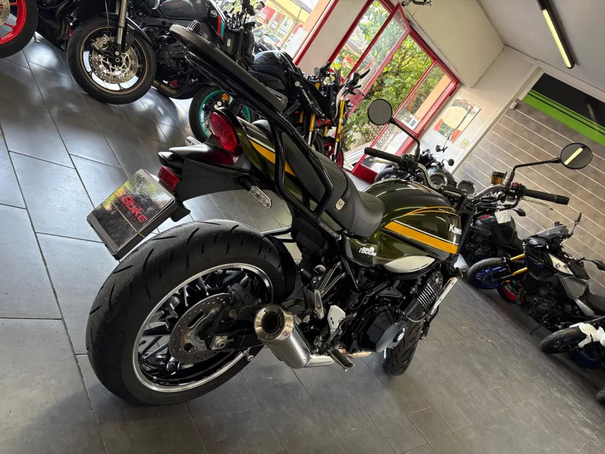 Kawasaki Z 900 RS (2018 - 20) (5)
