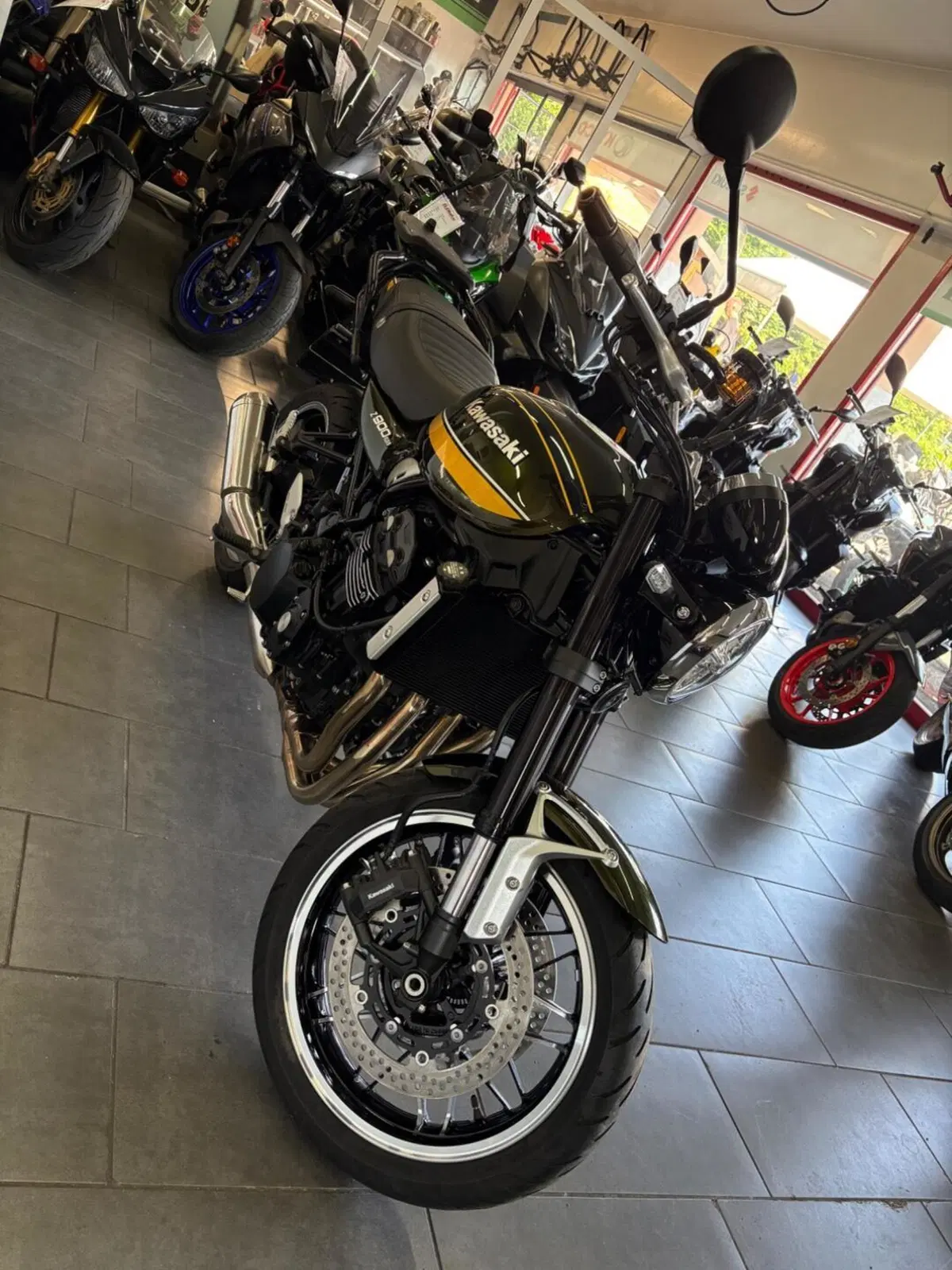 Kawasaki Z 900 RS (2018 - 20) (6)