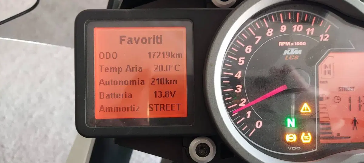 KTM 1290 Super Duke GT ABS (2016 - 18) (3)