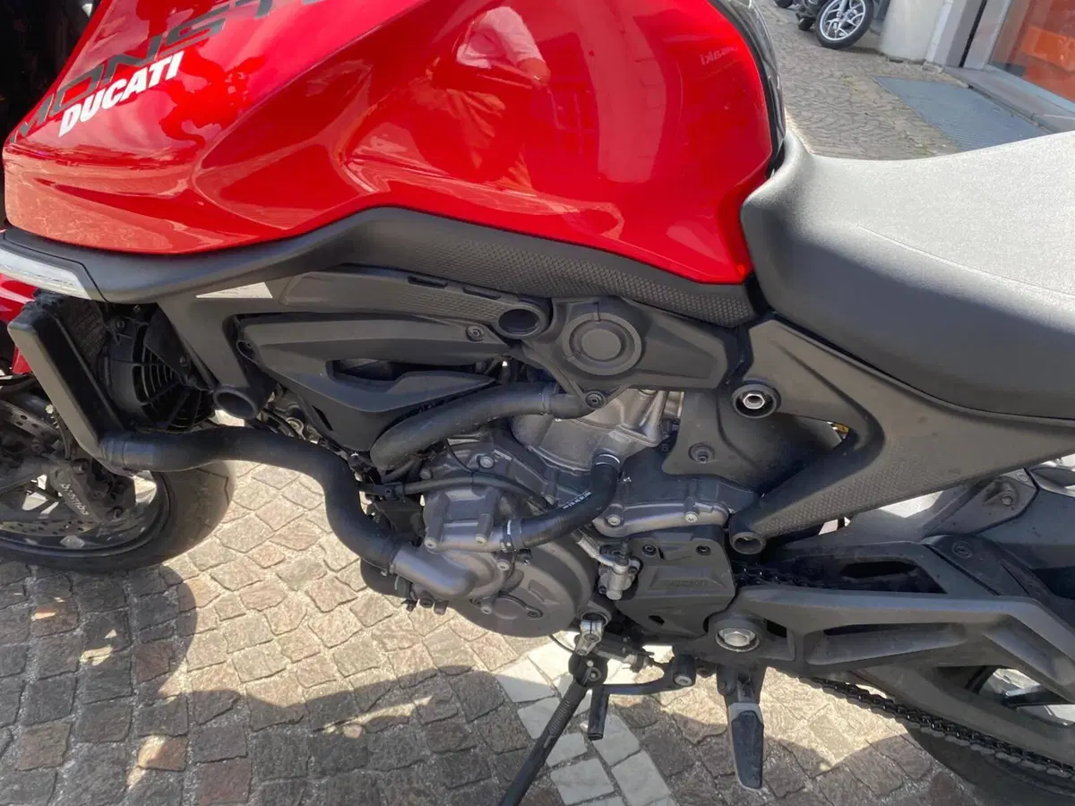 Ducati Monster 937 (2021 - 25) (9)