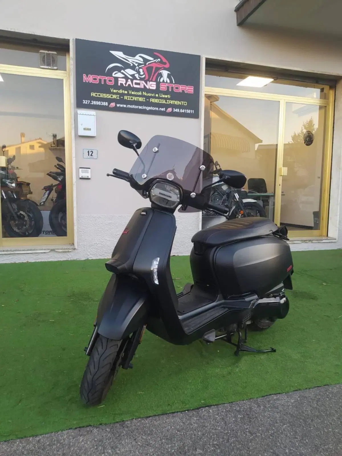 Lambretta V125 Special (2021 - 26) (5)