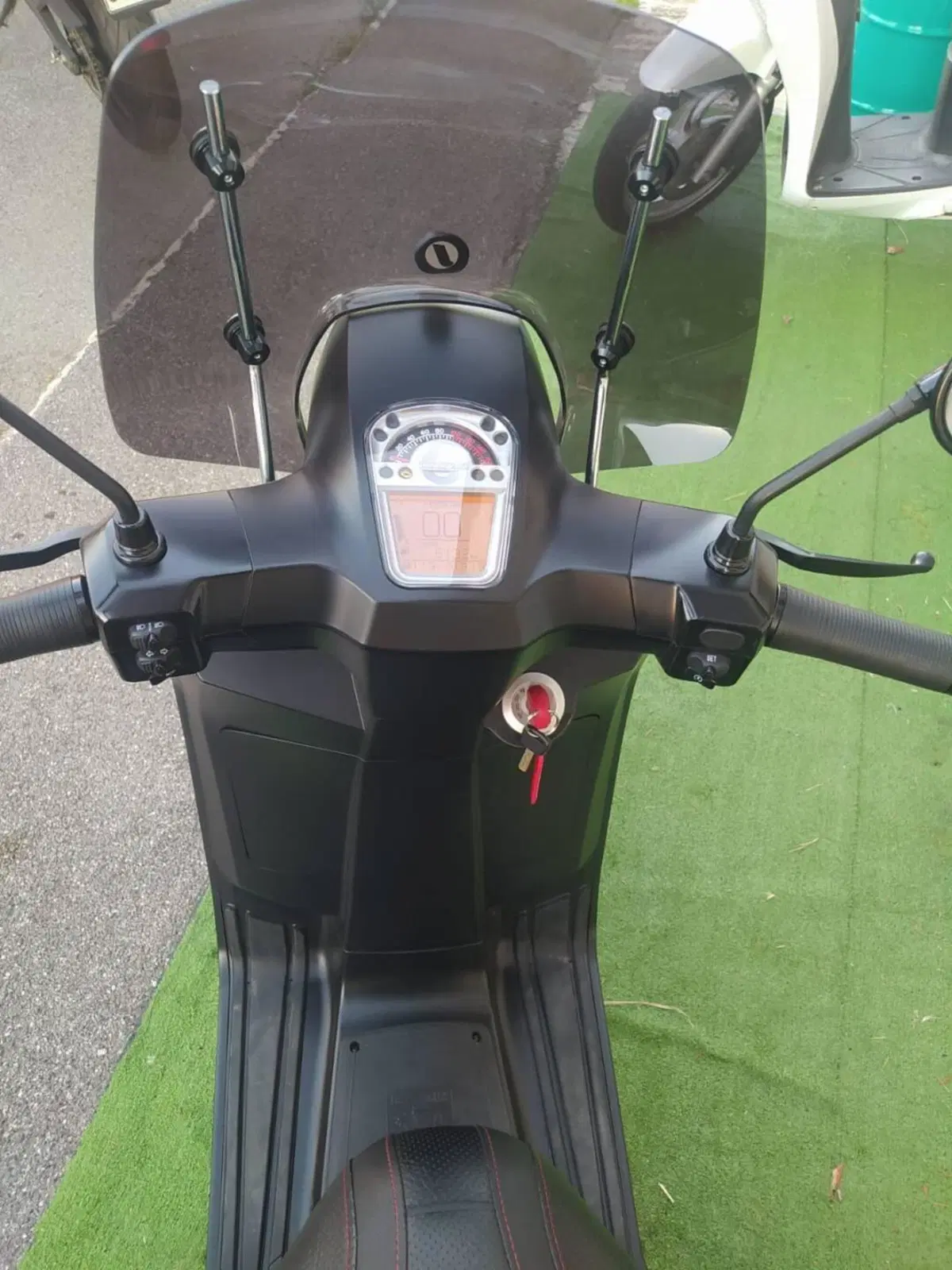 Lambretta V125 Special (2021 - 26) (9)
