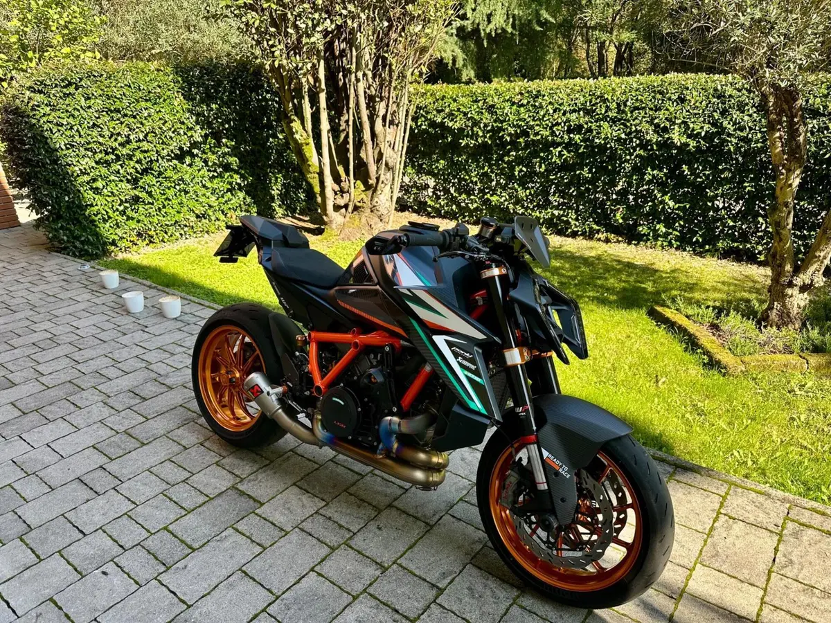 KTM 1390 Super Duke R (2024 - 26) (2)