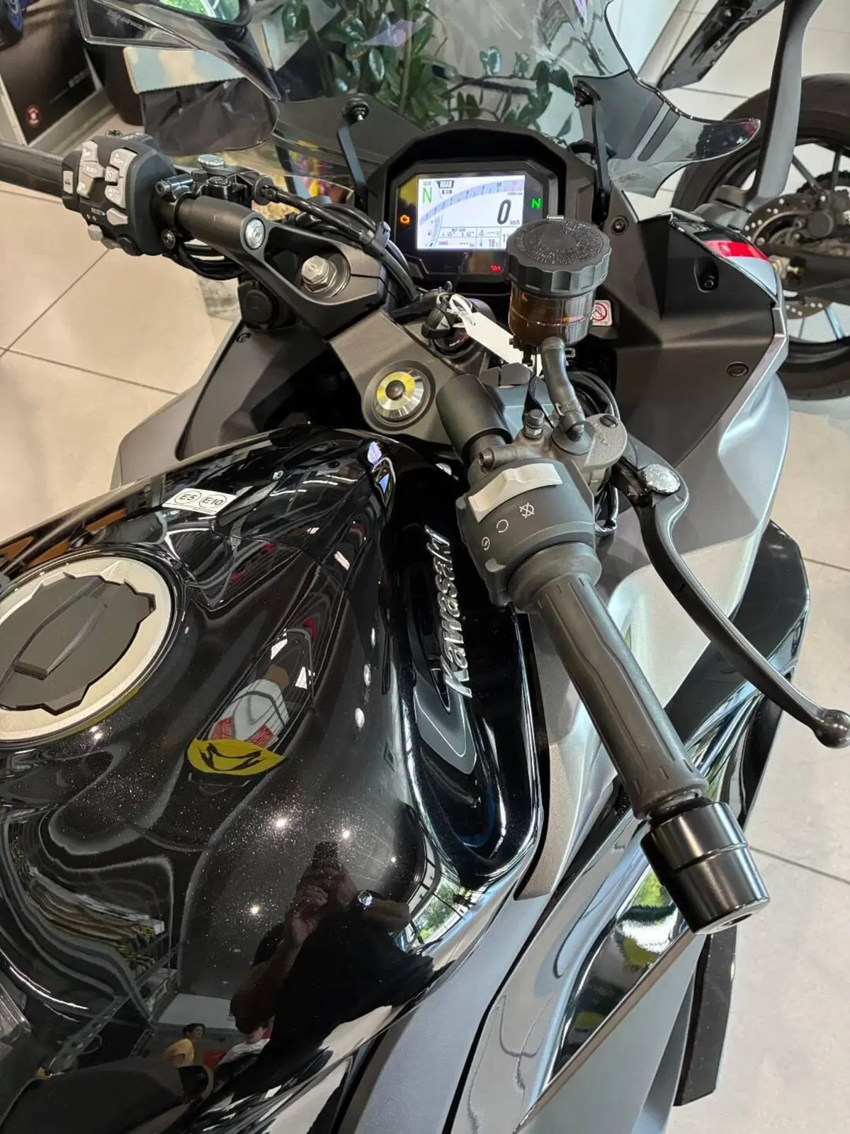 Kawasaki Ninja 1000 SX Tourer (2021 - 24) (6)