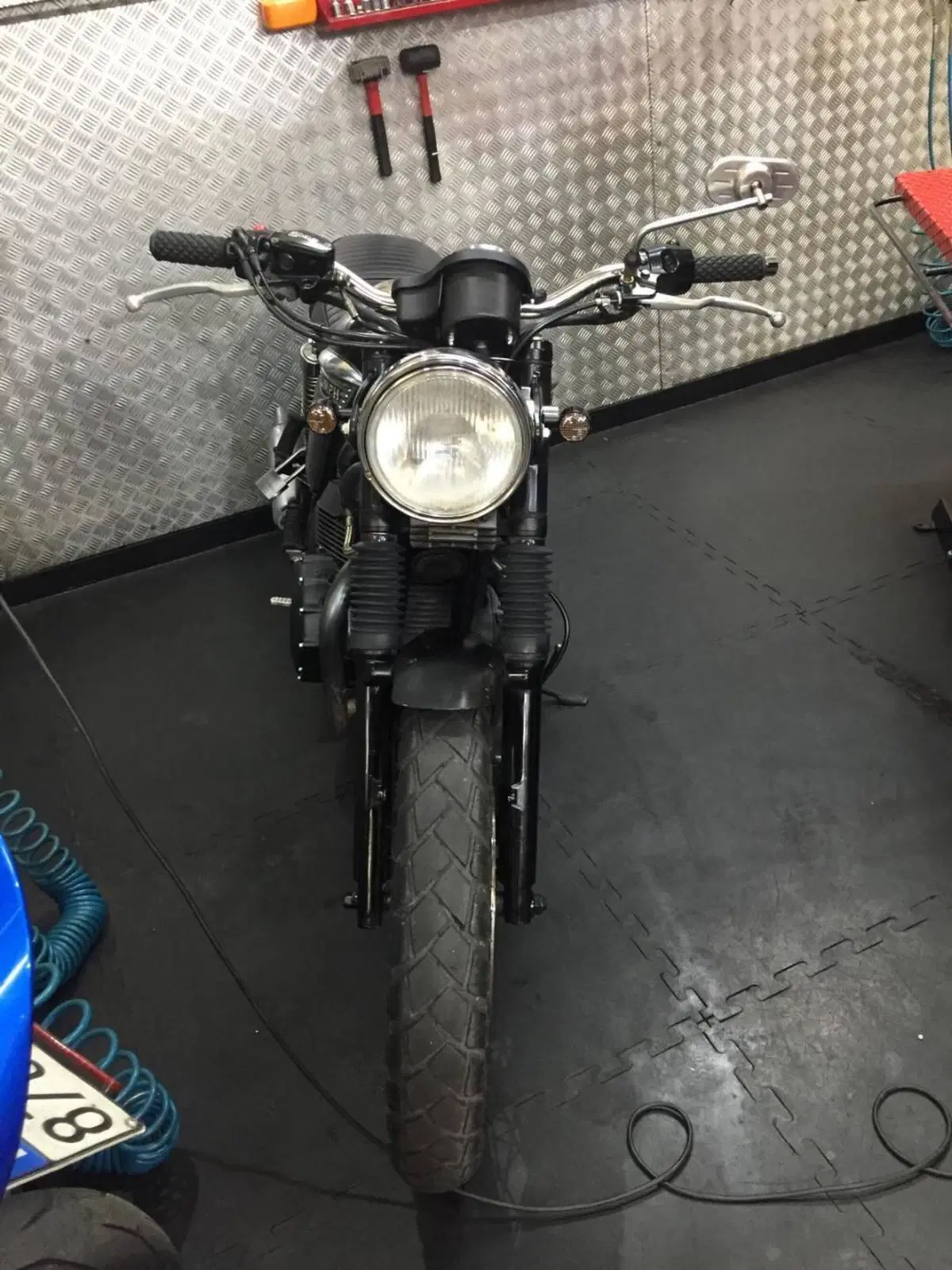 Triumph Bonneville Black