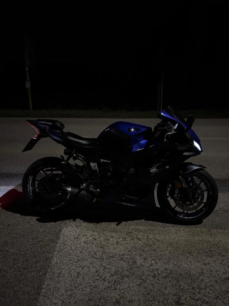 Yamaha YZF R7 (2021 - 25) (3)
