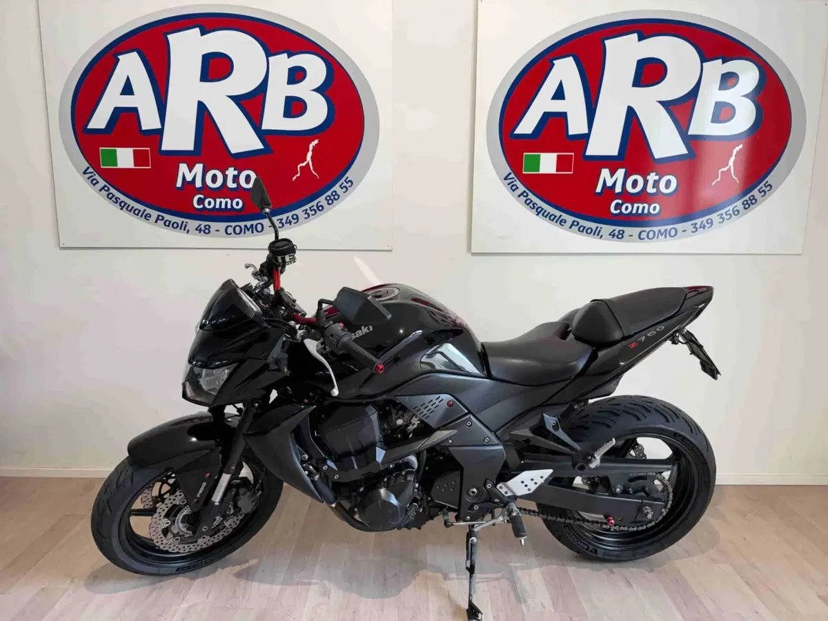 Kawasaki Z 750 (2007 - 14) (4)