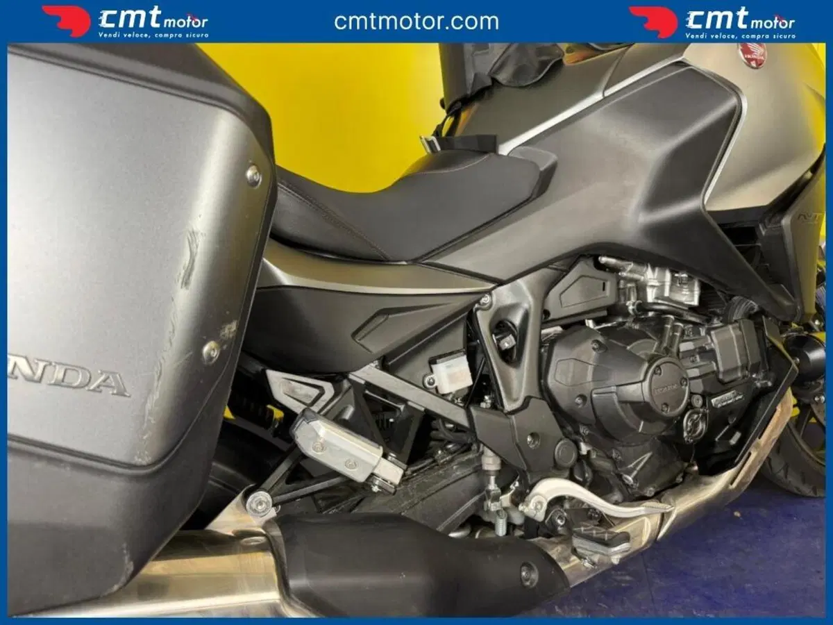 Honda NT 1100 Travel DCT (2022 - 24) (11)