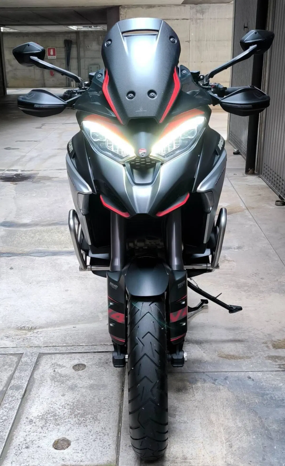 Ducati Multistrada V4 S (2021 - 24) (5)