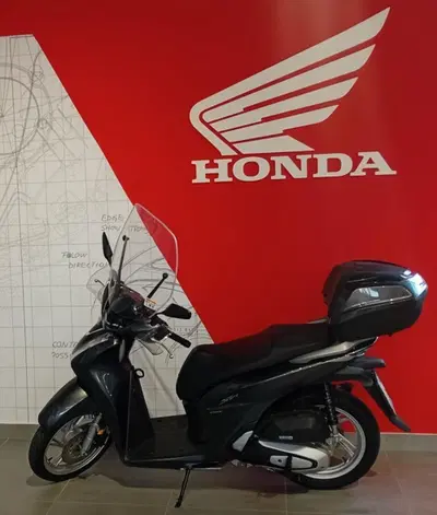 Honda SH 150i (2020 - 23) usata