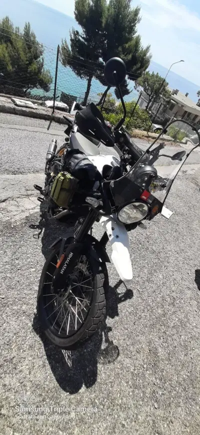 Royal Enfield Himalayan 450 Tubeless (2024 - 26) usata