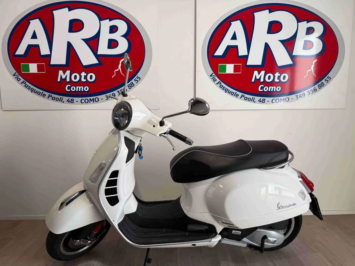 Vespa GTS 125 ie (2017 - 18) (5)