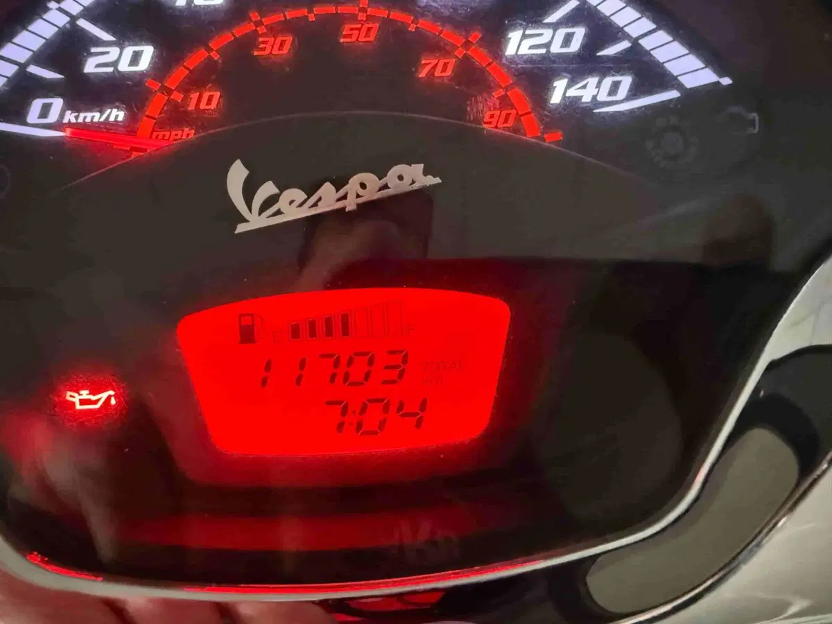 Vespa GTS 125 ie (2017 - 18) (6)