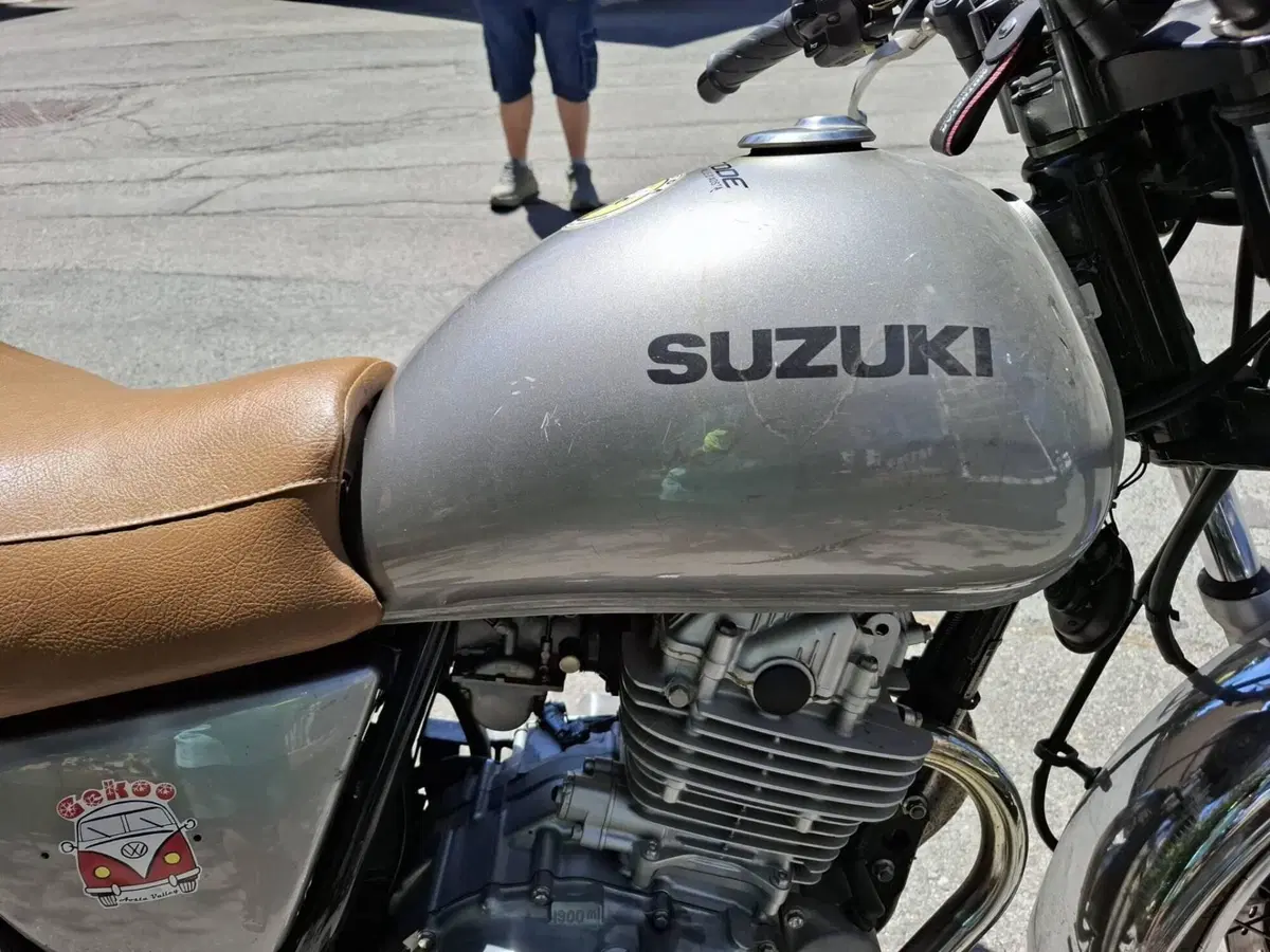 Suzuki TU 250 X (1997 - 03) (6)
