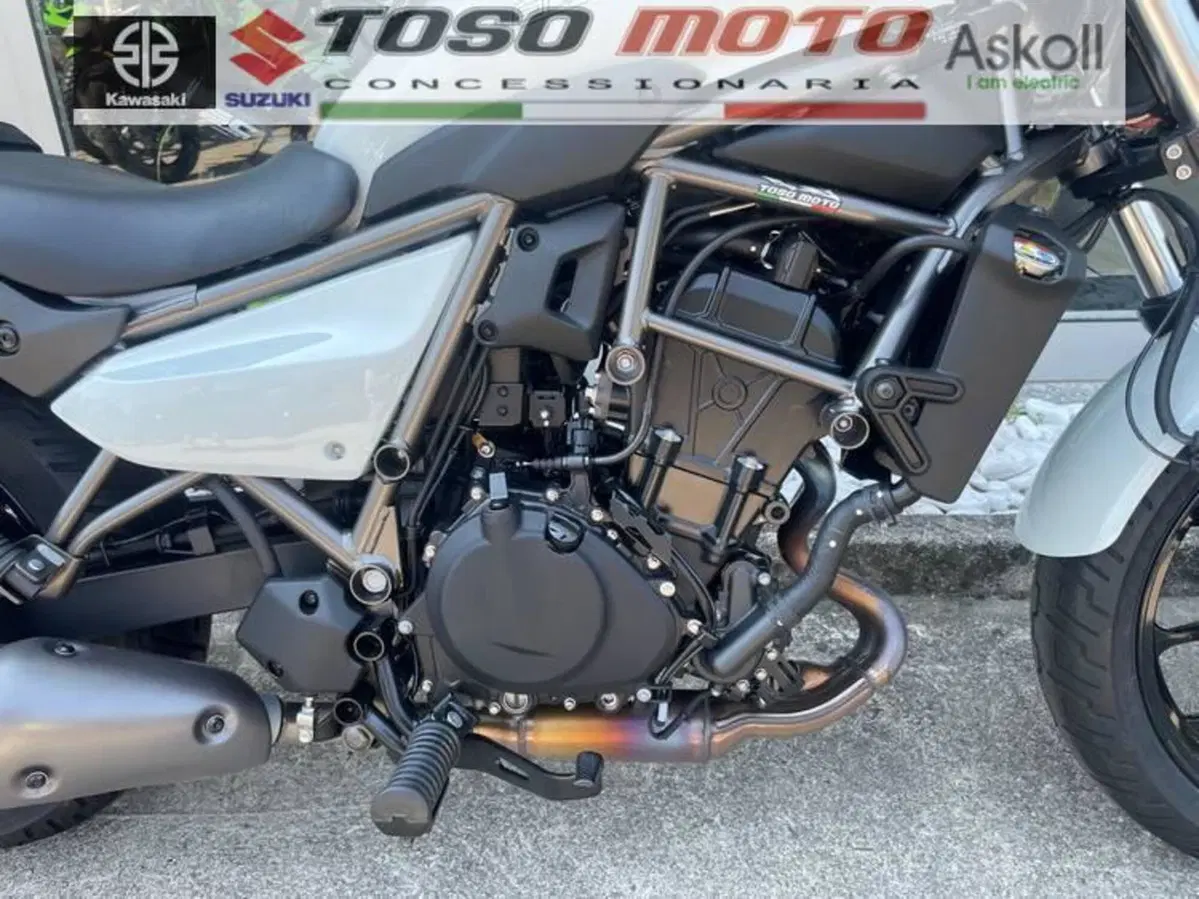 Kawasaki Eliminator 500 (2024 - 26) (3)