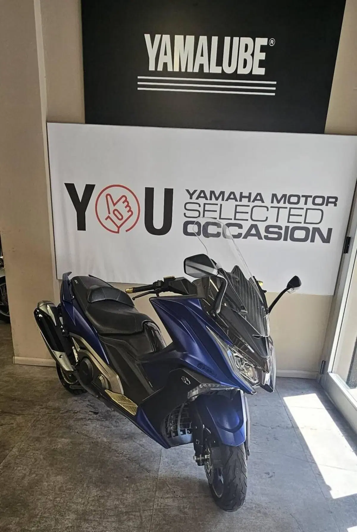 Kymco AK 550 ETS (2021 - 26) (3)